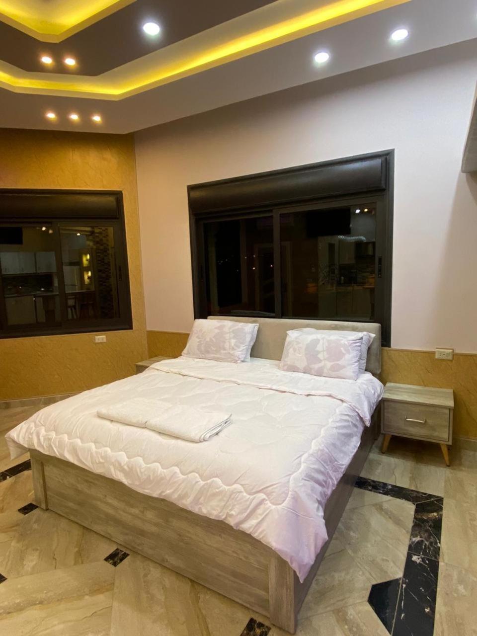 Lotus Housing For Furnished Apartments Джараш Номер фото