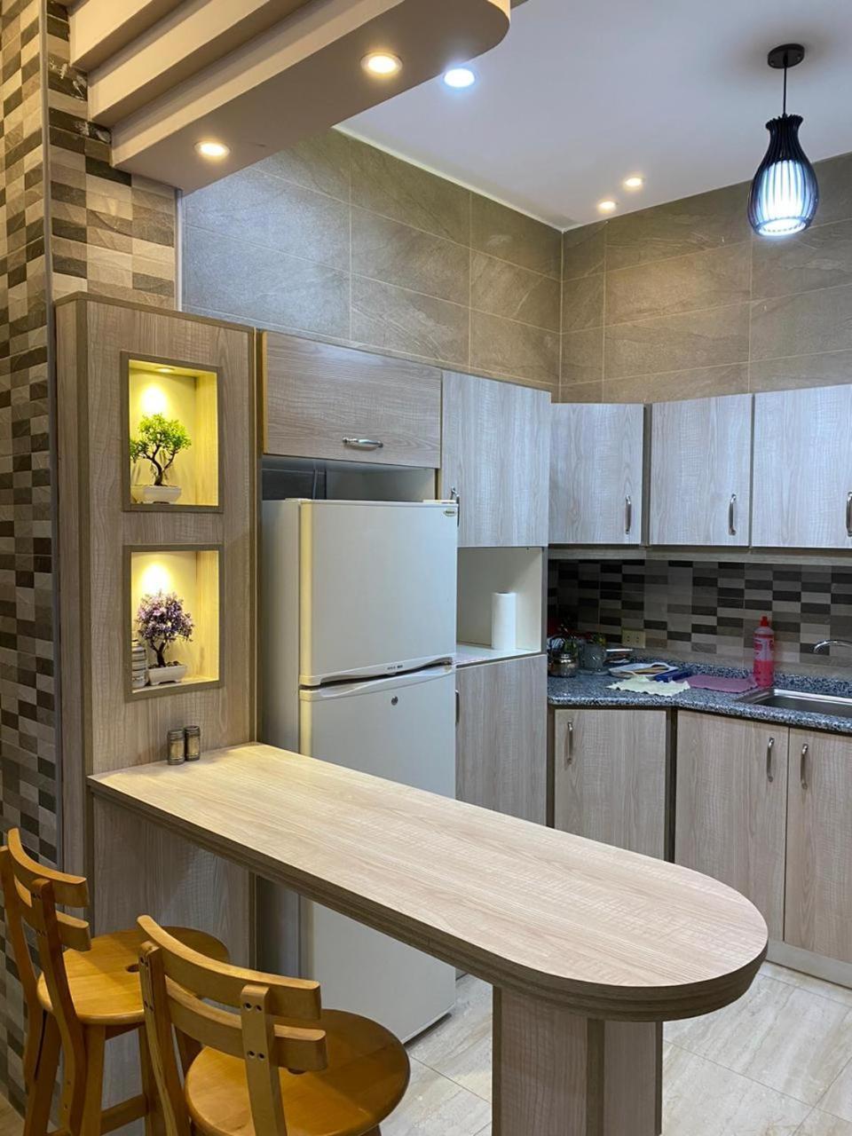 Lotus Housing For Furnished Apartments Джараш Номер фото